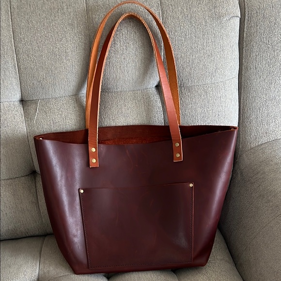 Portland Leather Classic Leather Large Tote Bag Cognac with Tandles - Picture 13 of 13